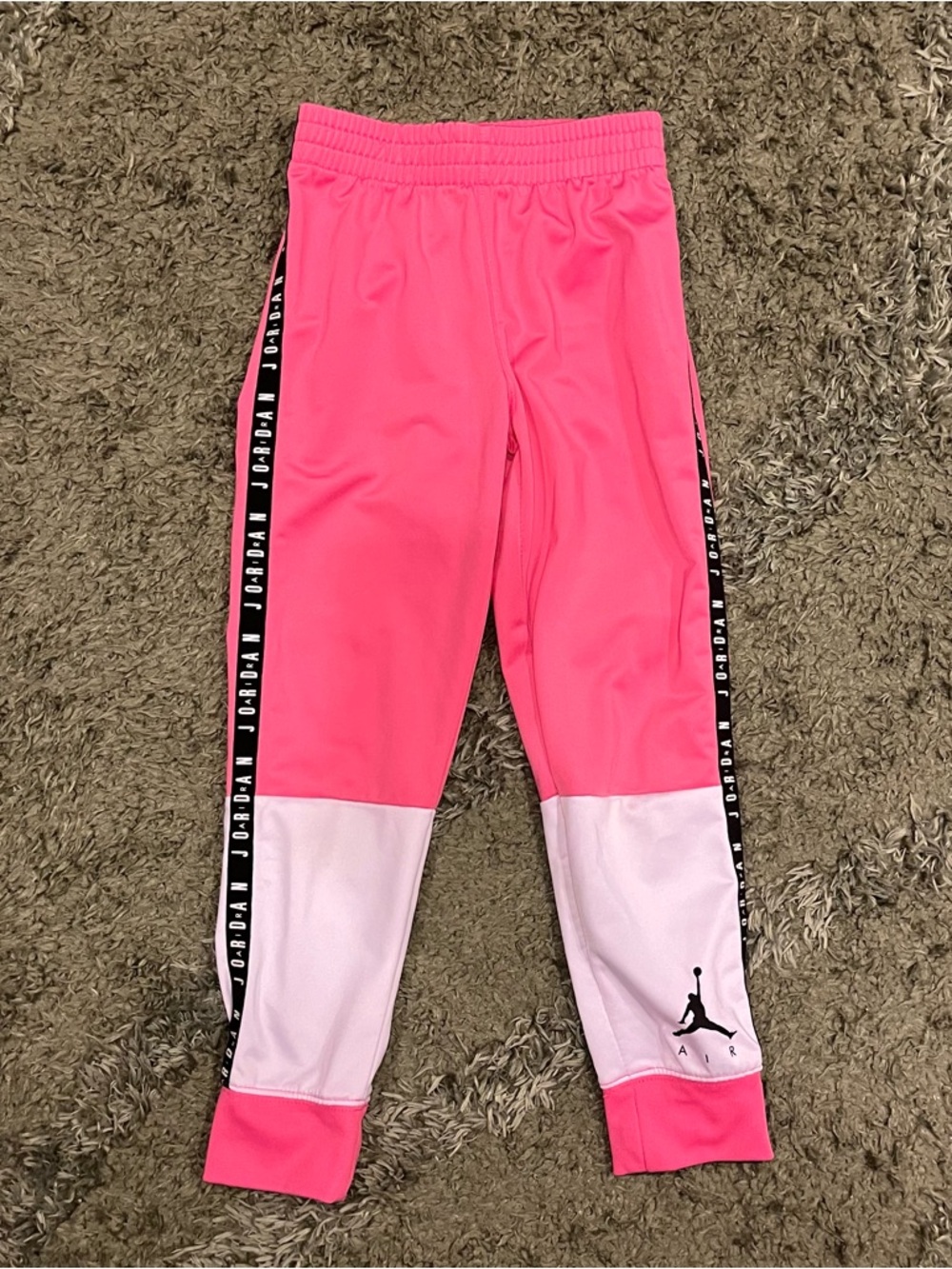 Jordan Set - Picture 2 of 5